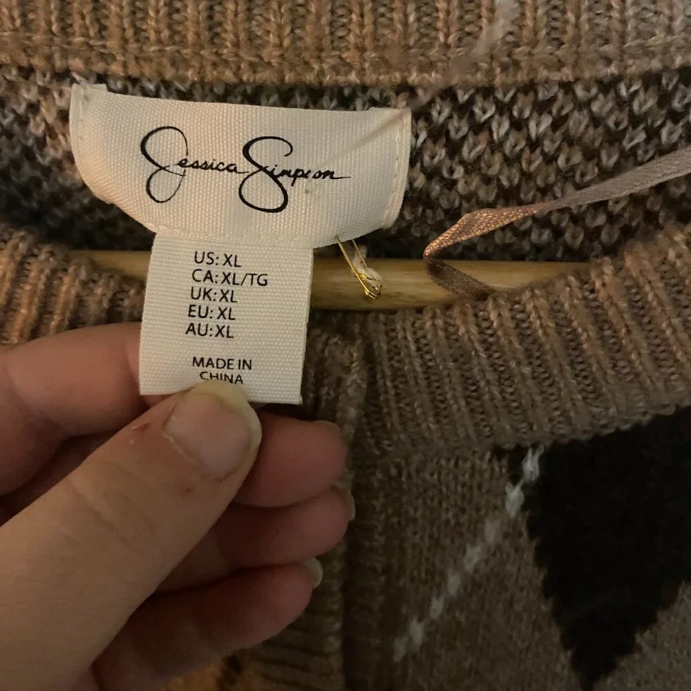 NWT Women's Jessica Simpson Brown and Cream Argyle Cardigan Size XL - Picture 3 of 4